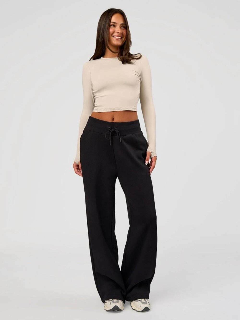 LSKD Go-To Wide Leg Track Pant in Black, Size Small